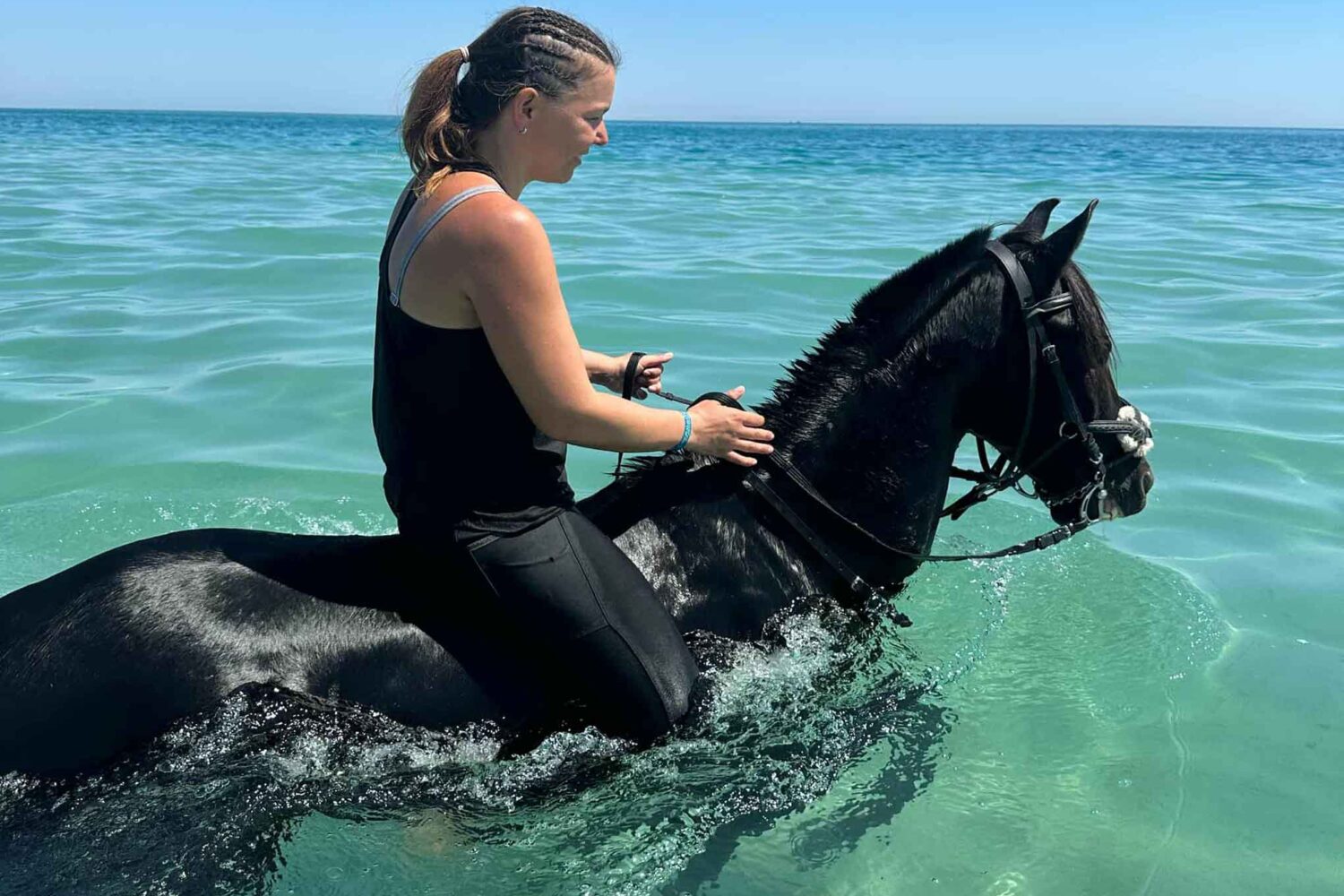 3-Stündiger Reitausflug durch Wüste & Strand mit optionalem Schwimmen mit Pferden