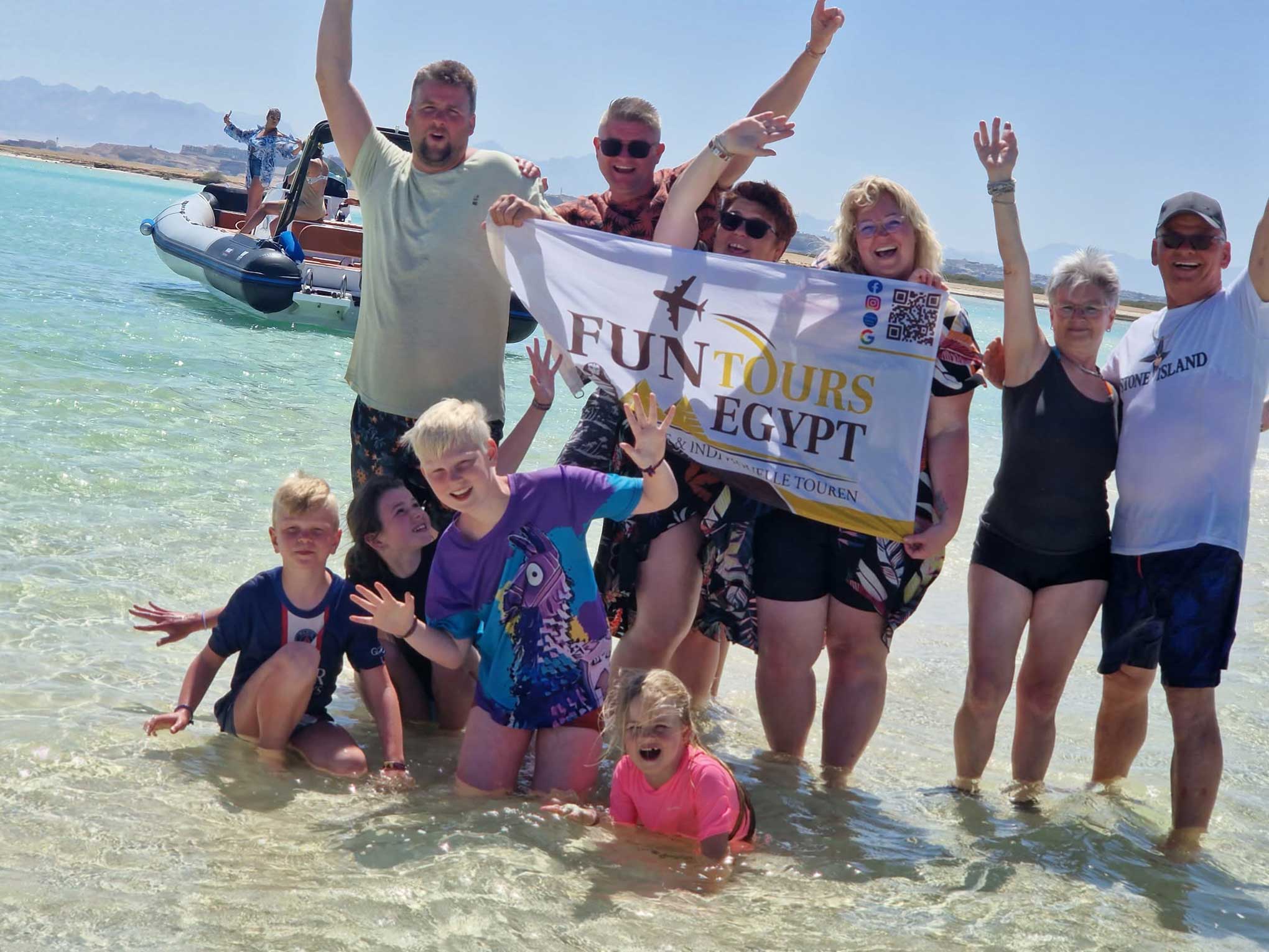 Private Karibik-Tour zur Malediven-Insel mit Glasboot – Exklusiver 4-Stunden-Ausflug ab Hurghada